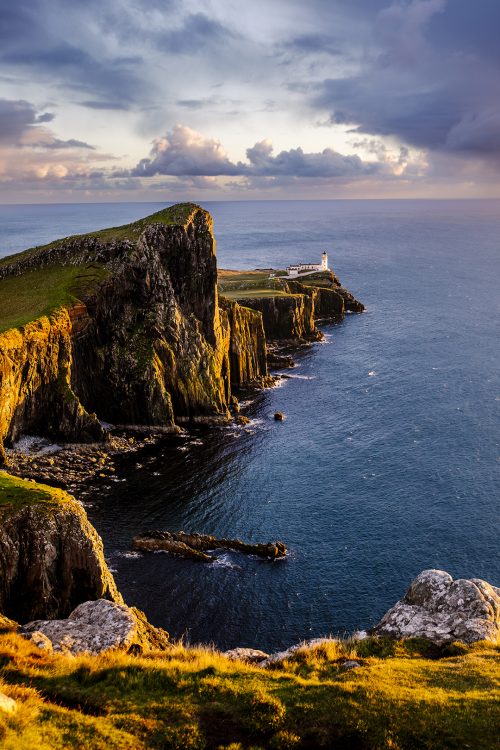 Le Phare du Bout du Monde (vertical)
