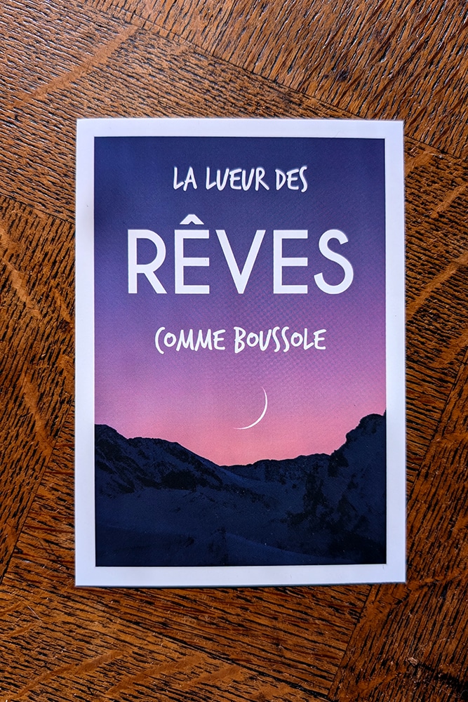 carte postale pyrenees nuit lune montagne